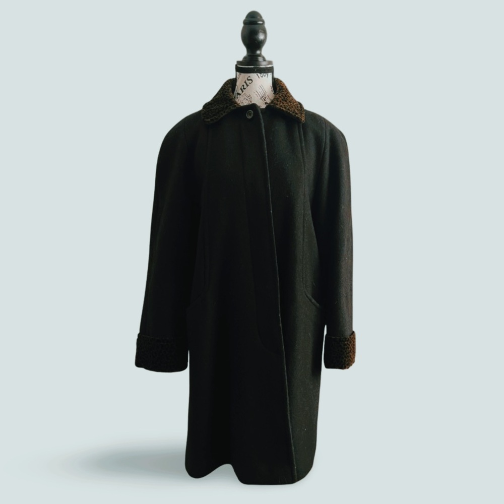 🇨🇦 90s Lindor Black Wool Coat with Leopard Collar And Cuff Size Medium (10)